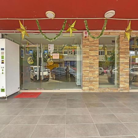 Capital O 90754 Gopeng Inn Ίπο Εξωτερικό φωτογραφία