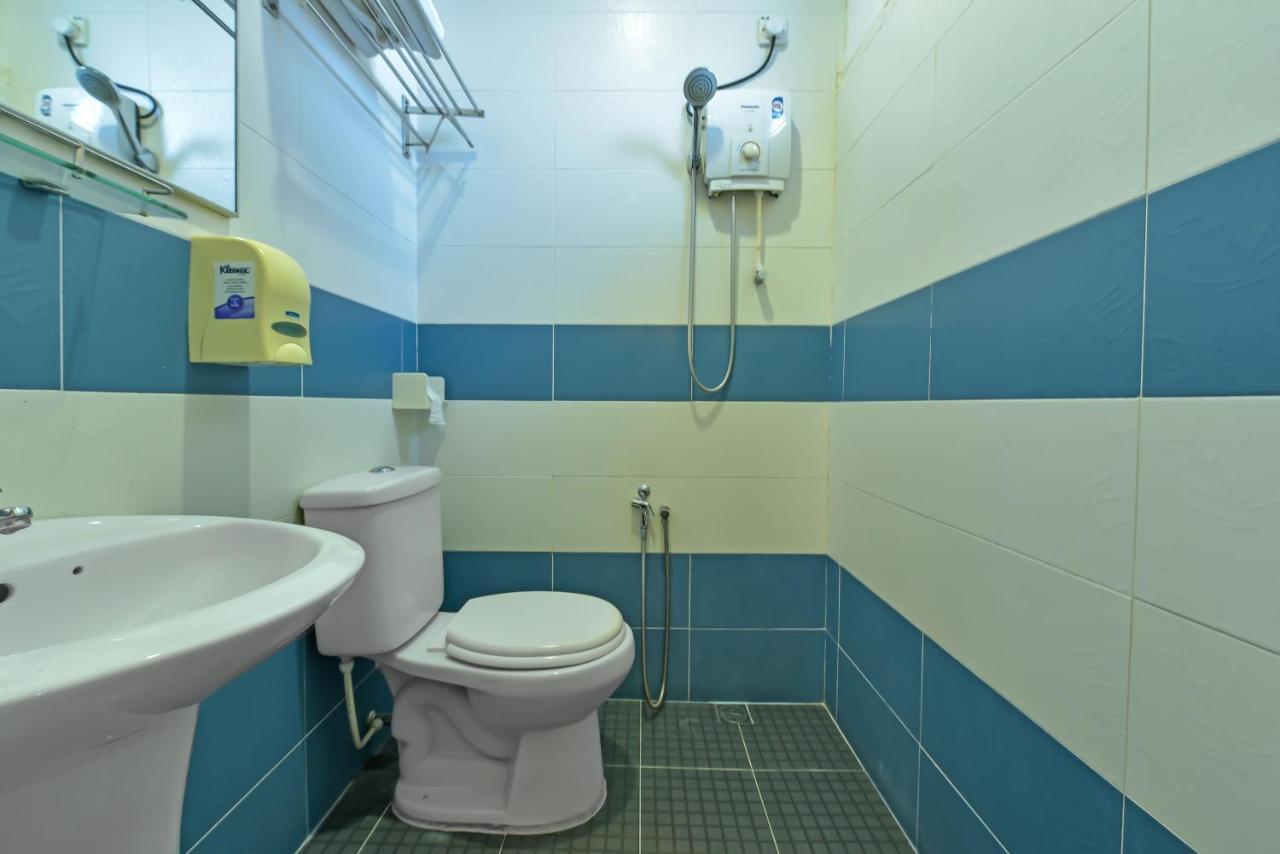 Capital O 90754 Gopeng Inn Ίπο Εξωτερικό φωτογραφία