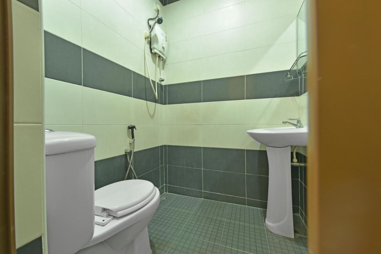 Capital O 90754 Gopeng Inn Ίπο Εξωτερικό φωτογραφία